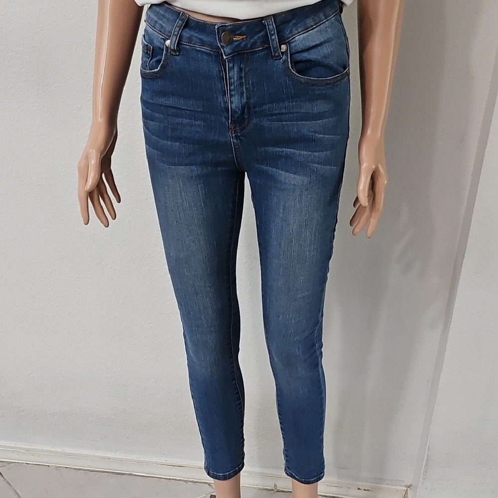 Between Us High Rise Blue Ankle Skinny Jeans Size 3